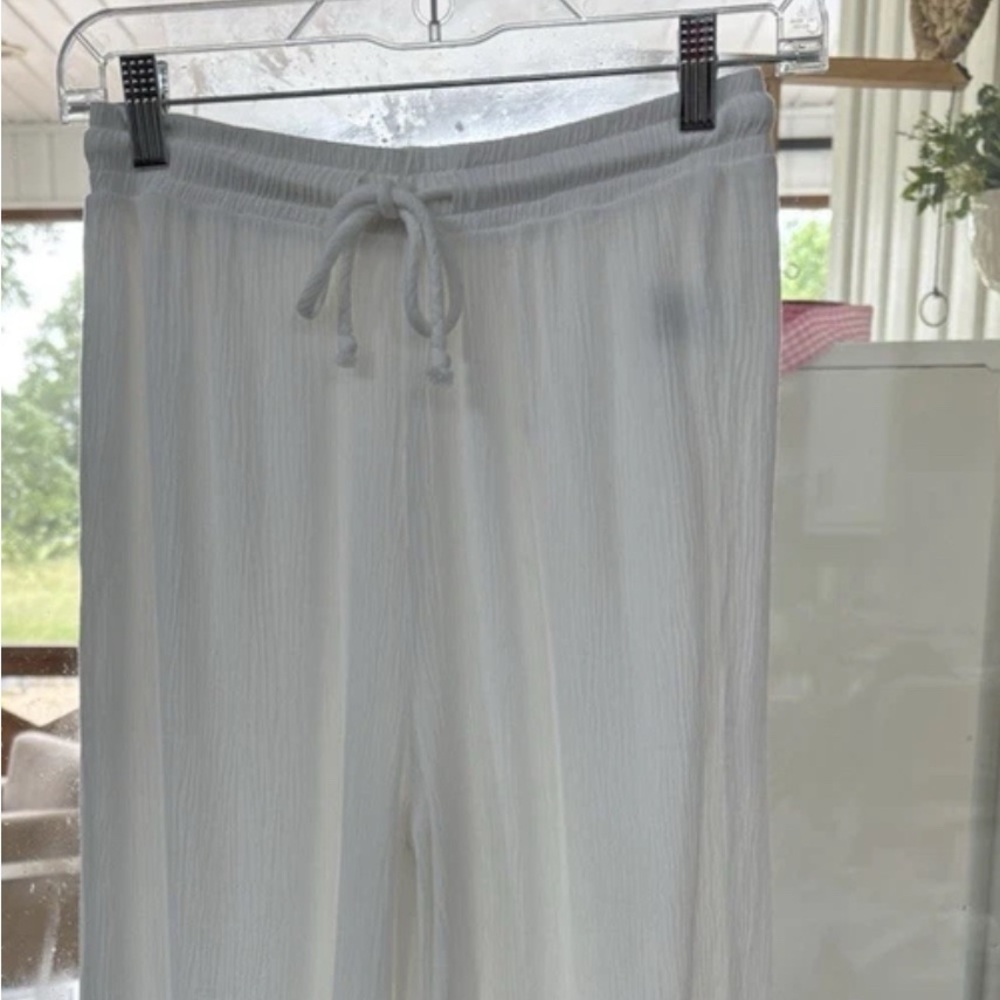 Z Supply white beachy days wide leg pull on pants XS excellent condition
